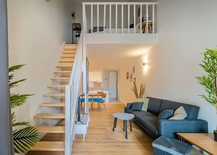 L'hippocrate - Patio - Duplex - Climatisation Apartment
